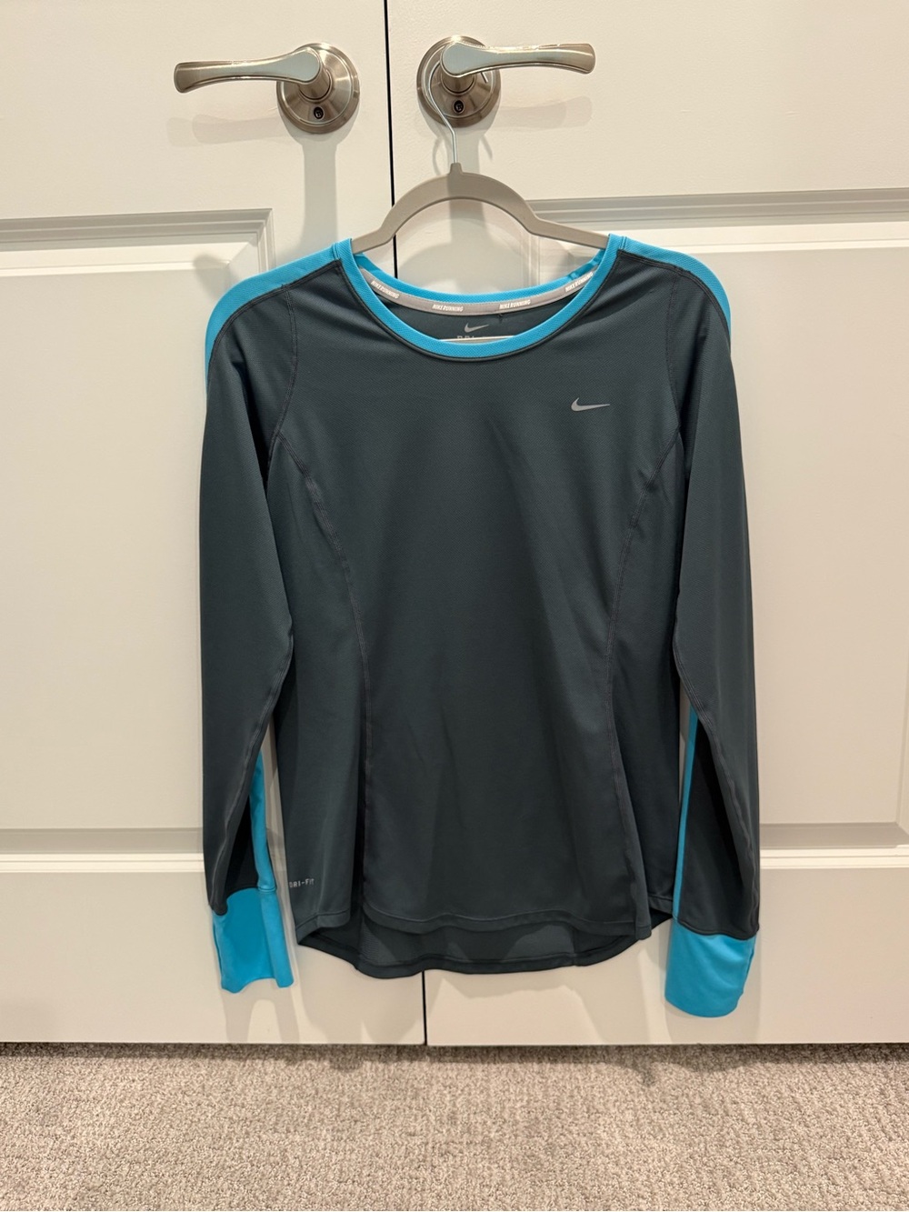 Nike Women's Long Sleeve Dri-FIT Athletic Tee - Dark Gray with blue teal trim